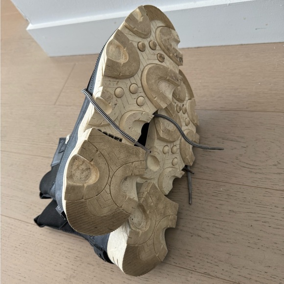 Sorel Brex Lace Booties in Black, Chalk - Picture 9 of 10